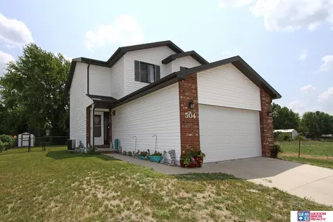 504 11th St, Eagle, NE 68347