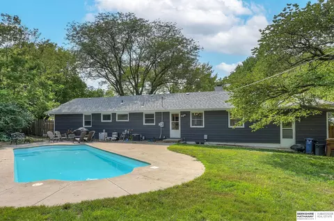 1405 Madison St, Bellevue, NE 68005