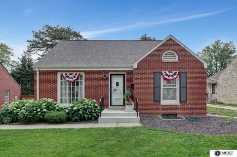 3424 S 17th St, Lincoln, NE 68502