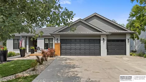 2302 S 178th St, Omaha, NE 68130
