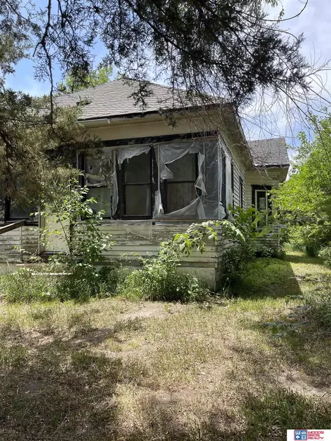 608 Walnut St, Silver Creek, NE 68663