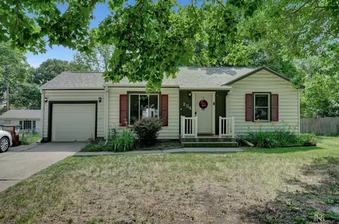 234 S 45th St, Lincoln, NE 68510