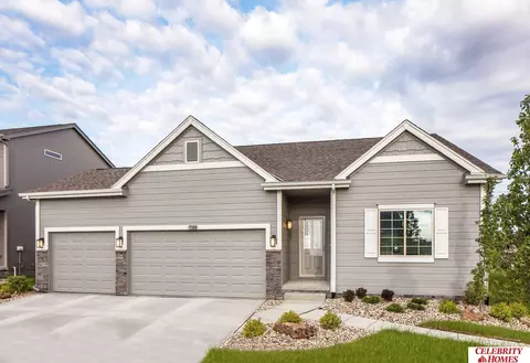 17014 Huntington Ave, Omaha, NE 68116