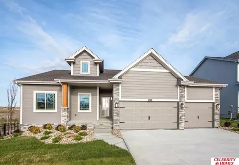 19852 Birch Ave, Gretna, NE 68028