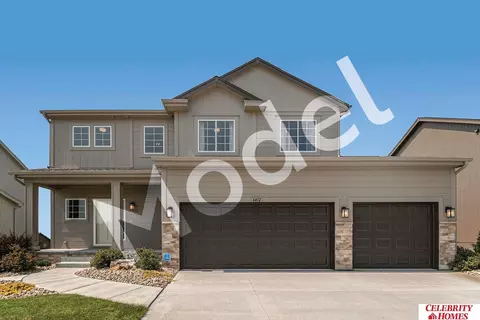 11730 S 111 Ave, Papillion, NE 68046