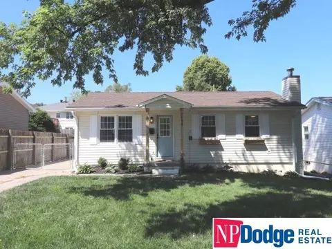 7198 S 40th St, Bellevue, NE 68147