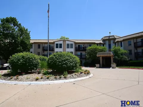 4000 S 56th St #387C, Lincoln, NE 68506