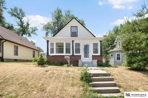 6415 Maple St, Omaha, NE 68104