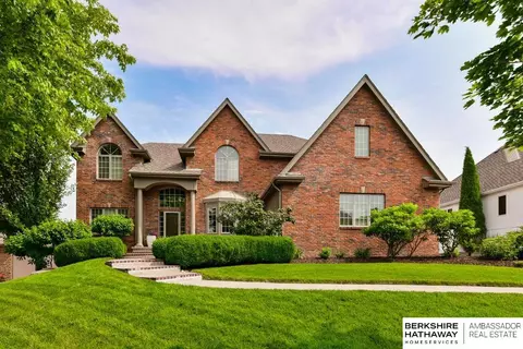 17476 Orchard Ave, Omaha, NE 68135