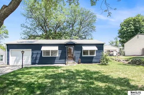 7305 S 41 St, Bellevue, NE 68147