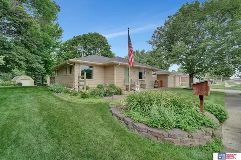 233 S 14th St, Seward, NE 68434