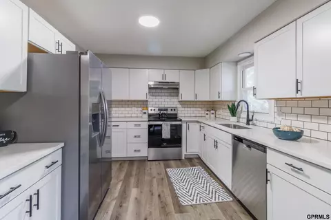 600 Wulf Dr, Eagle, NE 68347