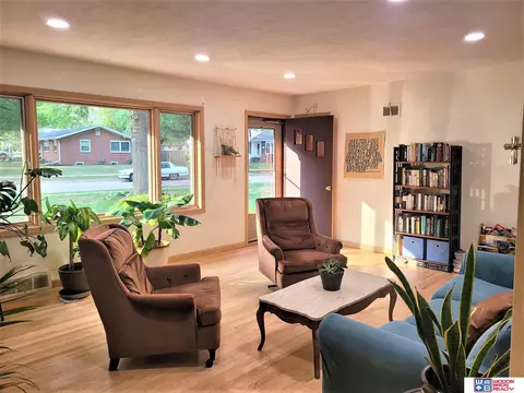 345 Cherry Ln, Seward, NE 68434 photo 3