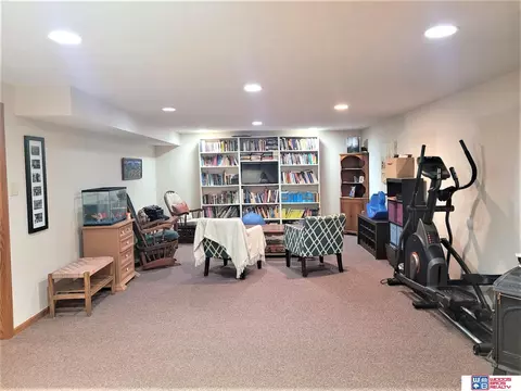 345 Cherry Ln, Seward, NE 68434 photo 17