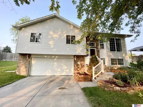 3620 S 83rd St, Lincoln, NE 68506