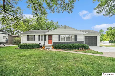 1314 Prospect Ave, Blair, NE 68008