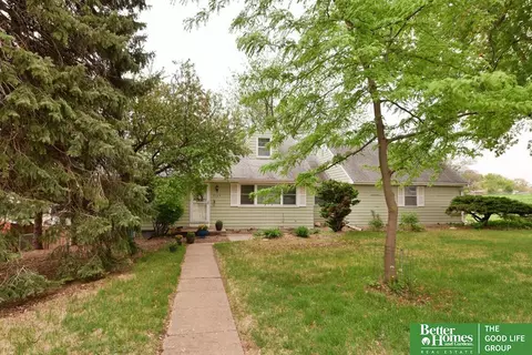 5109 N 51 St, Omaha, NE 68104