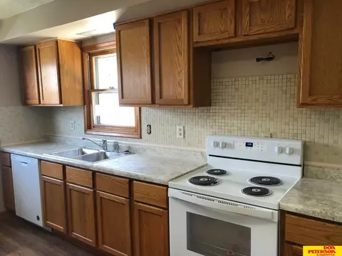 240 S 2nd St, Lyons, NE 68038 photo 5