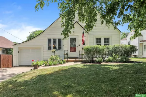 2103 S 48th Ave, Omaha, NE 68106