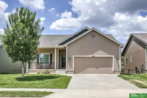 6206 S 190th Ter, Omaha, NE 68135