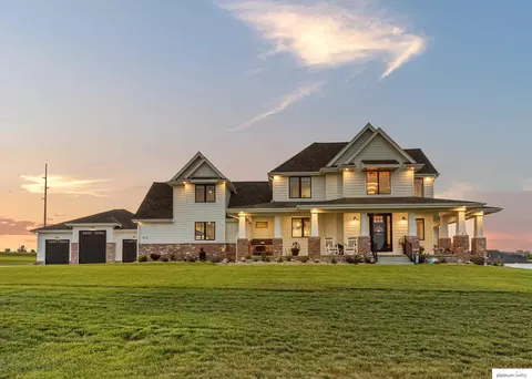 422 Sorbonne Rue, Yutan, NE 68073
