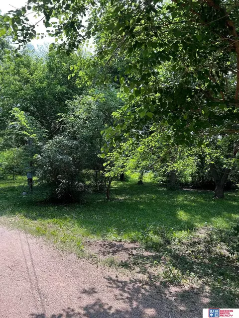 203 12 Kansas St, South Bend, NE 68058