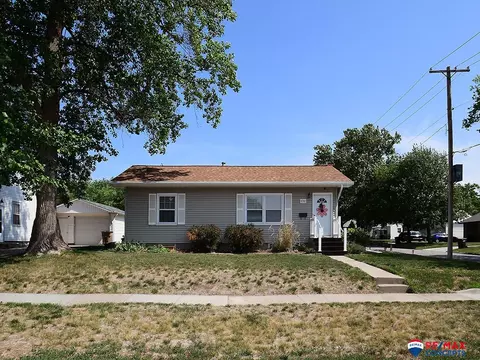 4340 F St, Lincoln, NE 68510