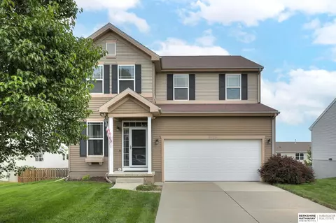 8425 S 64th Ave, Omaha, NE 68157