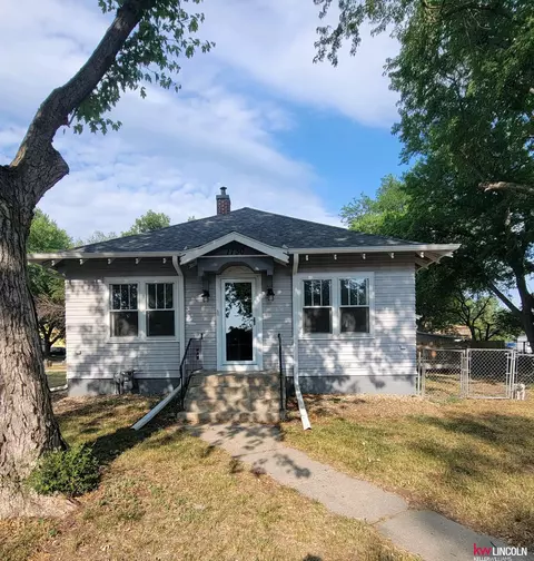 1730 N Nebraska Ave, York, NE 68467