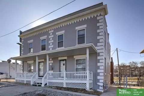 118 N 30 St, Omaha, NE 68131