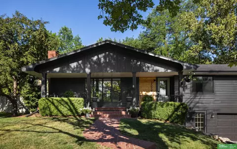 3524 S 105 St, Omaha, NE 68124