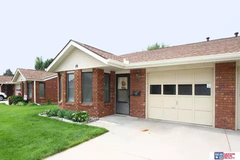 4319 Normal Blvd #10, Lincoln, NE 68506