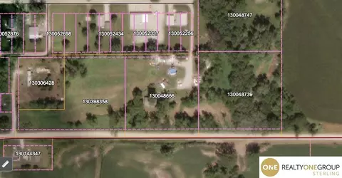 737 South St, Nehawka, NE 68741