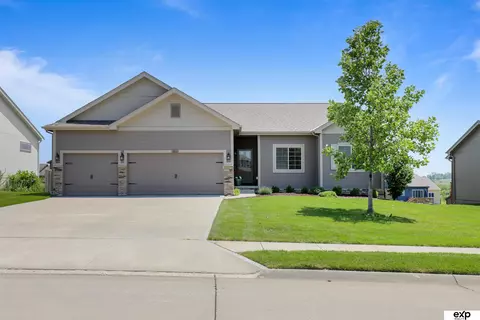 14811 S 20 St, Bellevue, NE 68123