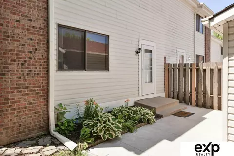 2723 Lloyd St, Bellevue, NE 68005