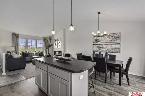 10902 Baker St, Omaha, NE 68142 photo 9