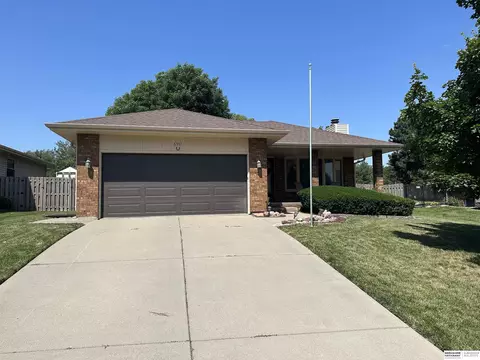 6551 S 41 St, Lincoln, NE 68516