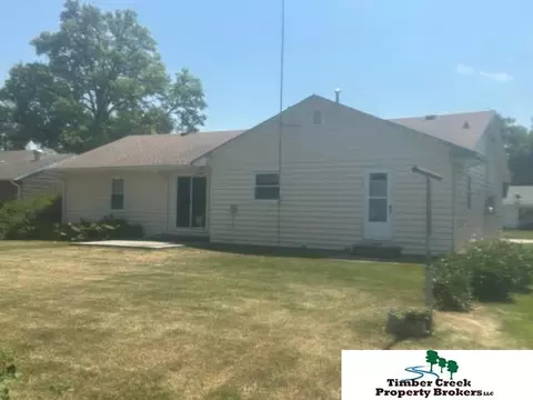 912 Howard St, Scribner, NE 68057 photo 2