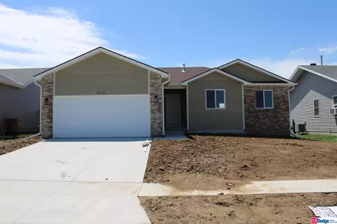 2811 W Washington St, Lincoln, NE 68522