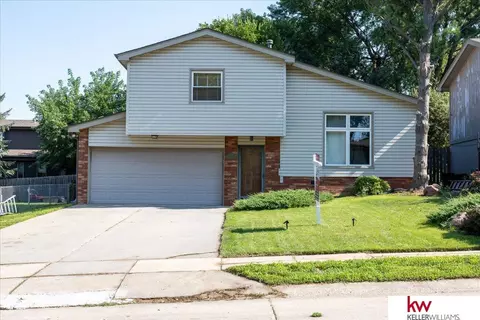 13078 Meredith Ave, Omaha, NE 68164