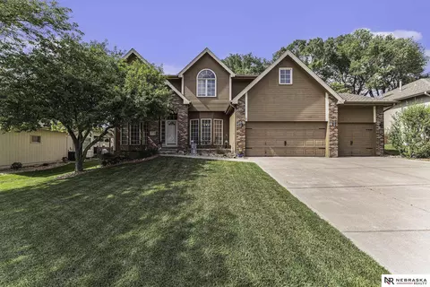17726 Frances, Omaha, NE 68130