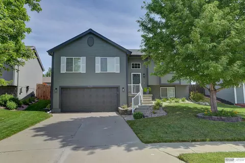 4625 N 170 St, Omaha, NE 68116