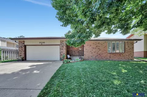 3530 N 72nd St, Lincoln, NE 68507