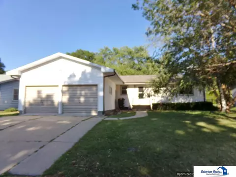 1610 N 11 Th St, Beatrice, NE 68310