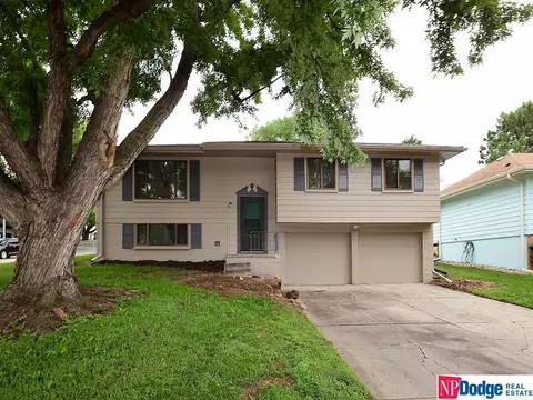 6605 S 140 Ave, Omaha, NE 68137
