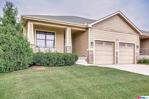 5764 N 157th St, Omaha, NE 68116 photo 2