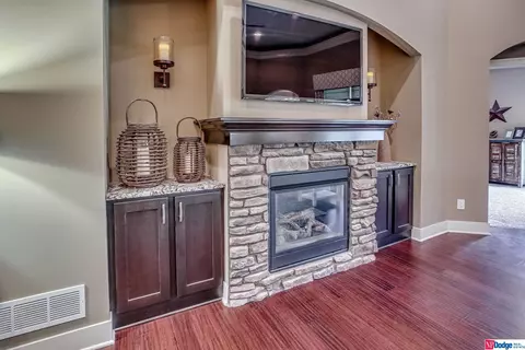 5764 N 157th St, Omaha, NE 68116 photo 7