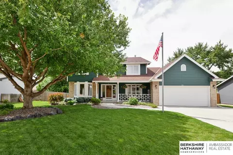 2111 John St, Papillion, NE 68133