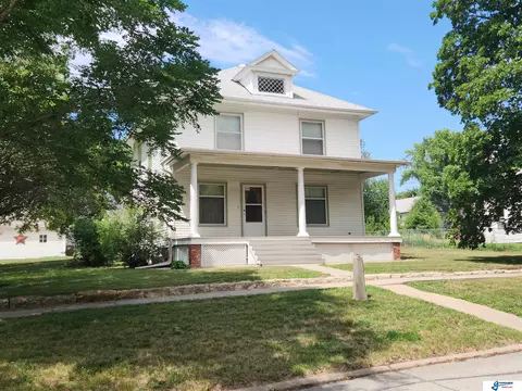 716 7th St, Syracuse, NE 68446