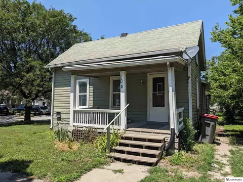 104 K St, Lincoln, NE 68508